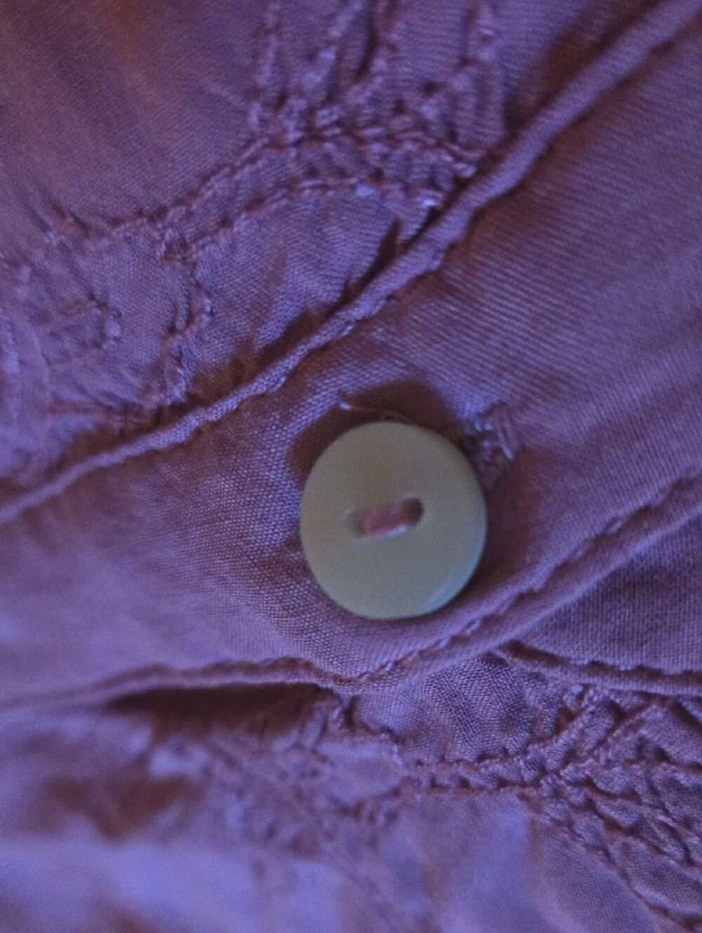 Democracy Mauve Button-Front Blouse Size Lg - Picture 4 of 6